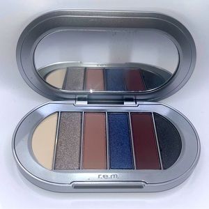 REM beauty eyeshadow palette in shade MIDNIGHT SHADOWS